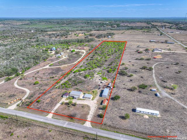 2151 Old Lehmann, Seguin, TX 78155