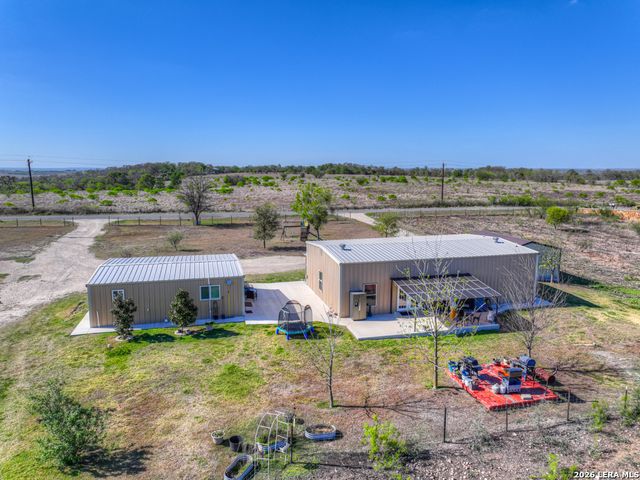 2151 Old Lehmann, Seguin, TX 78155