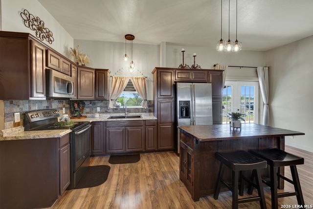 2151 Old Lehmann, Seguin, TX 78155