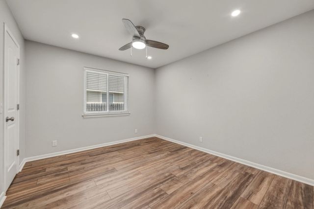 236 Bradfield DR, Buda, TX 78610