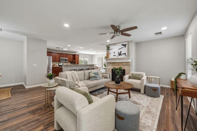 236 Bradfield DR, Buda, TX 78610