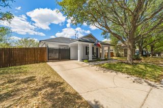236 Bradfield DR, Buda, TX 78610