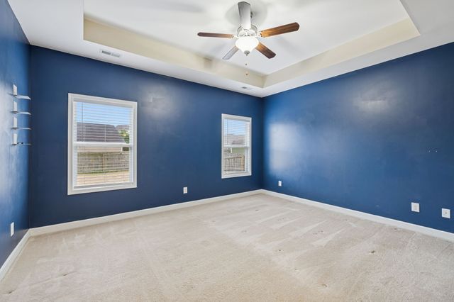 2206 Mason Bee Dr, Columbia, TN 38401