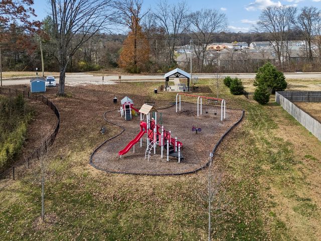 2206 Mason Bee Dr, Columbia, TN 38401