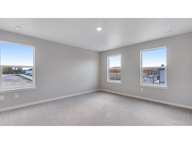22234 E 6th Pl, Aurora, CO 80018