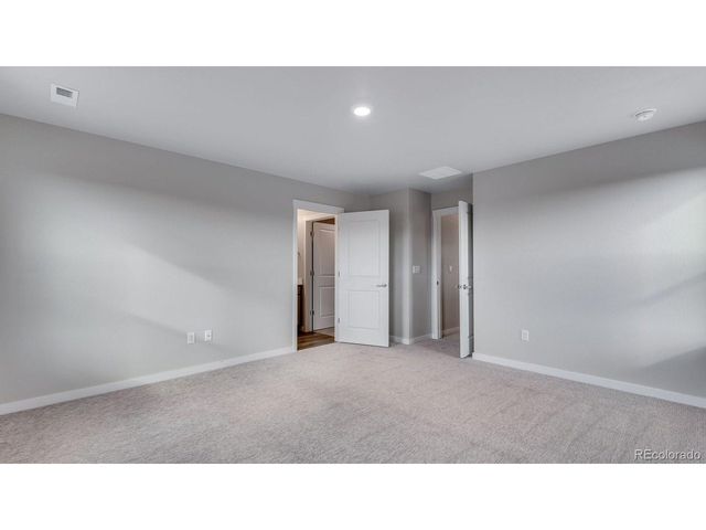22234 E 6th Pl, Aurora, CO 80018