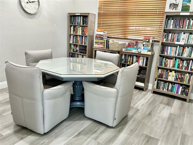 6837 74TH STREET CIRCLE E, Bradenton, FL 34203