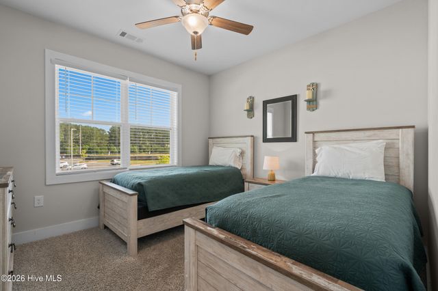 395 S Crow Creek Drive NW 1610, Calabash, NC 28467