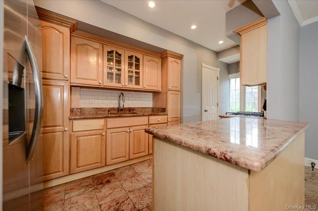 76-18 Utopia Parkway, Fresh Meadows, NY 11366