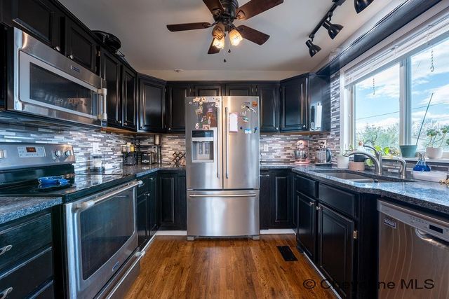 7318 WILLSHIRE BLVD, Cheyenne, WY 82009