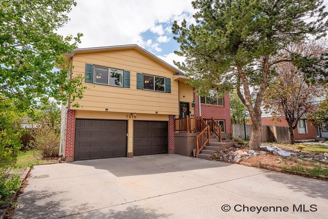 7318 WILLSHIRE BLVD, Cheyenne, WY 82009