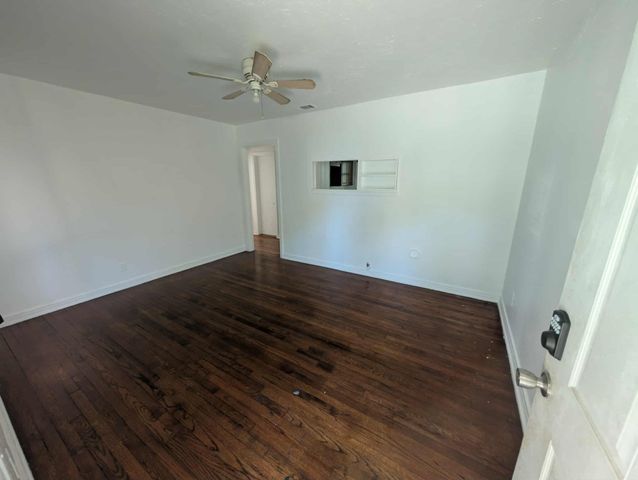 3916 Winfield Avenue, Fort Worth, TX 76109
