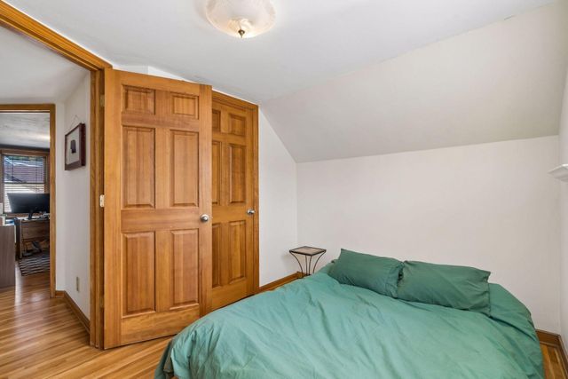 2245 Highland Parkway, Saint Paul, MN 55116
