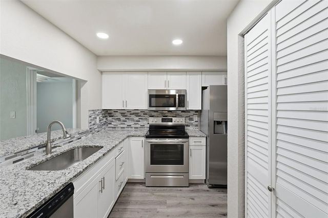 2843 NE 3RD STREET 109, Ocala, FL 34470