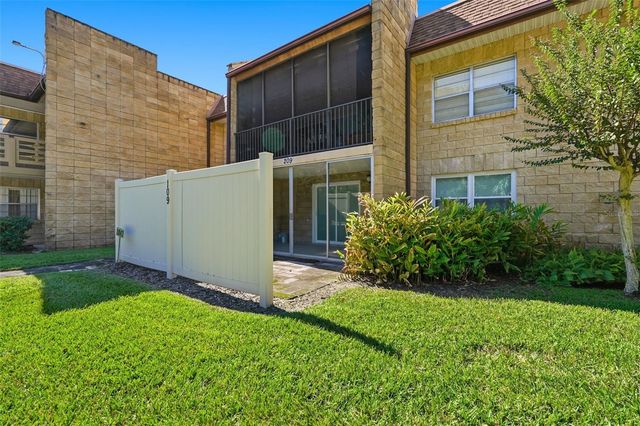 2843 NE 3RD STREET 109, Ocala, FL 34470