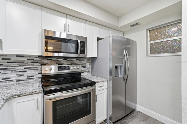 2843 NE 3RD STREET 109, Ocala, FL 34470