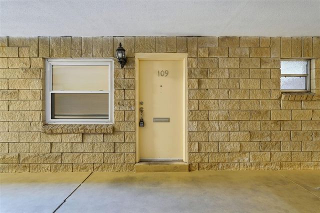 2843 NE 3RD STREET 109, Ocala, FL 34470