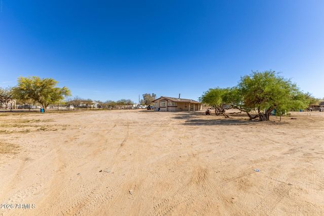 21611 W EAGLE MOUNTAIN Road, Buckeye, AZ 85326