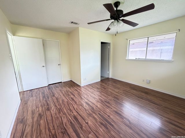 3710 PINEBLUFF DR, San Antonio, TX 78230