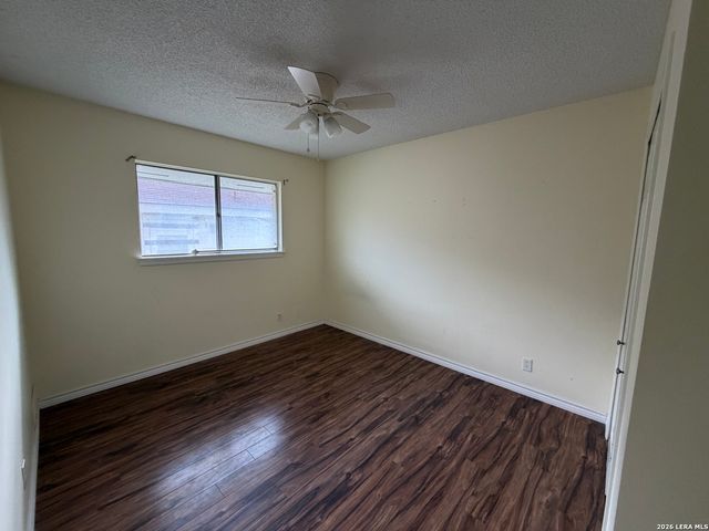 3710 PINEBLUFF DR, San Antonio, TX 78230