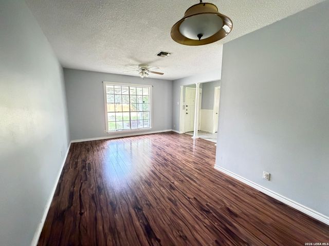 3710 PINEBLUFF DR, San Antonio, TX 78230