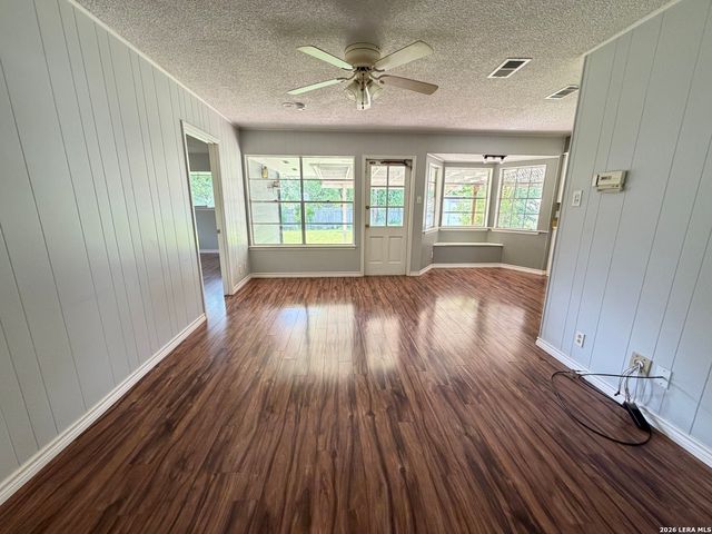 3710 PINEBLUFF DR, San Antonio, TX 78230