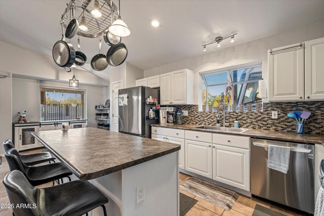 3686 W FLYING DIAMOND Drive, Tucson, AZ 85742