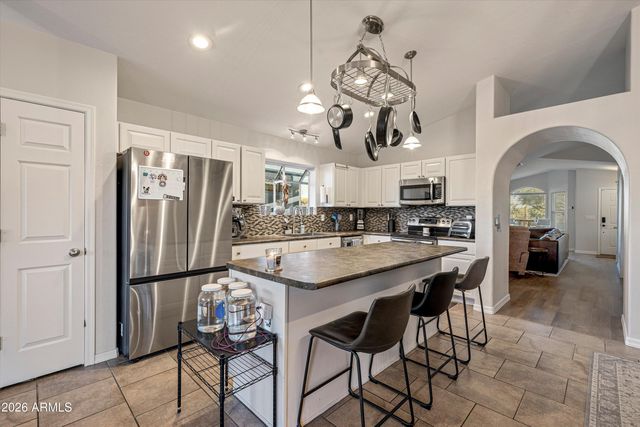 3686 W FLYING DIAMOND Drive, Tucson, AZ 85742