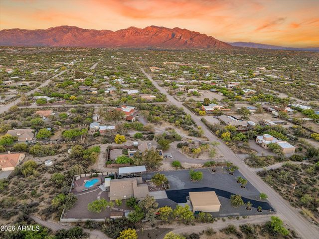 3686 W FLYING DIAMOND Drive, Tucson, AZ 85742