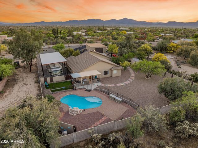3686 W FLYING DIAMOND Drive, Tucson, AZ 85742