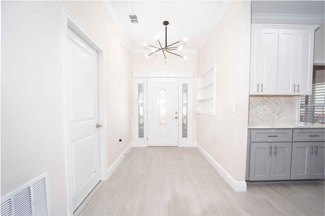 4995 NE 125TH LOOP, Oxford, FL 34484