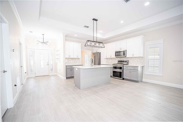 4995 NE 125TH LOOP, Oxford, FL 34484