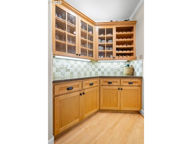 2633 Se VISTA Way, Gresham, OR 97080