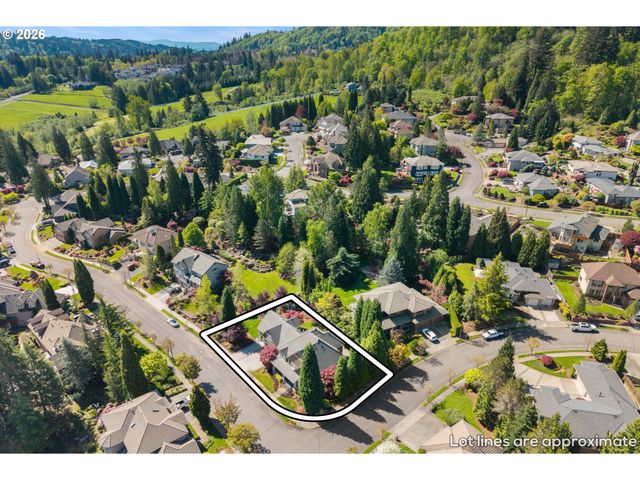 2633 Se VISTA Way, Gresham, OR 97080