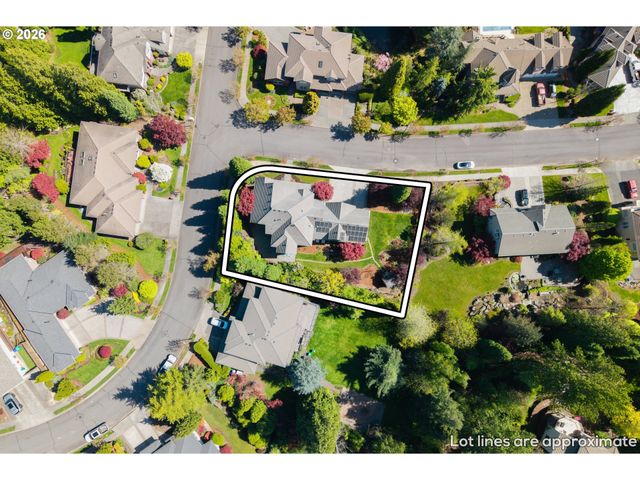2633 Se VISTA Way, Gresham, OR 97080