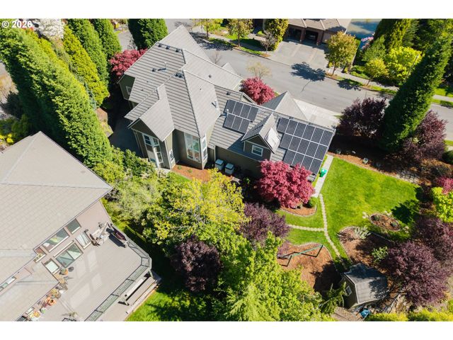 2633 Se VISTA Way, Gresham, OR 97080