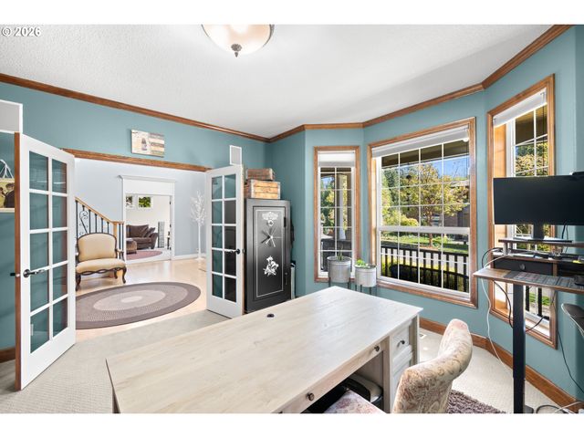 2633 Se VISTA Way, Gresham, OR 97080