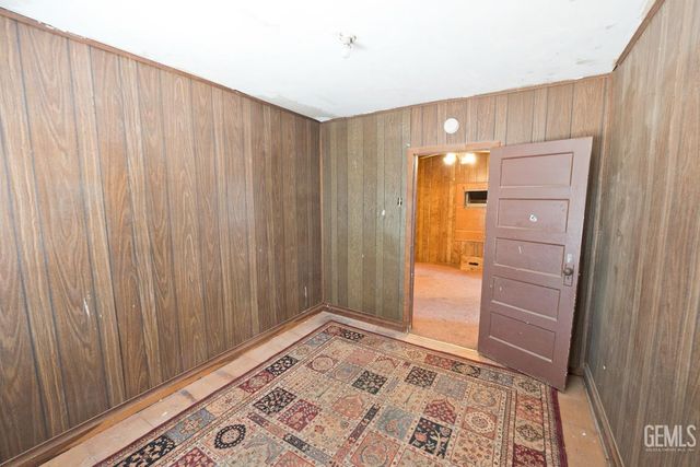 407 Alpine Street, Bakersfield, CA 93305