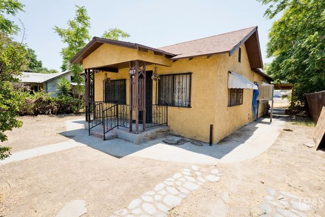 407 Alpine Street, Bakersfield, CA 93305