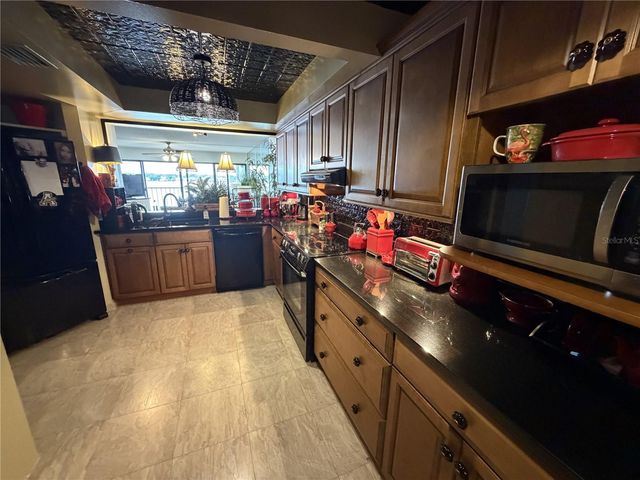 2 ADALIA AVENUE 405, Tampa, FL 33606
