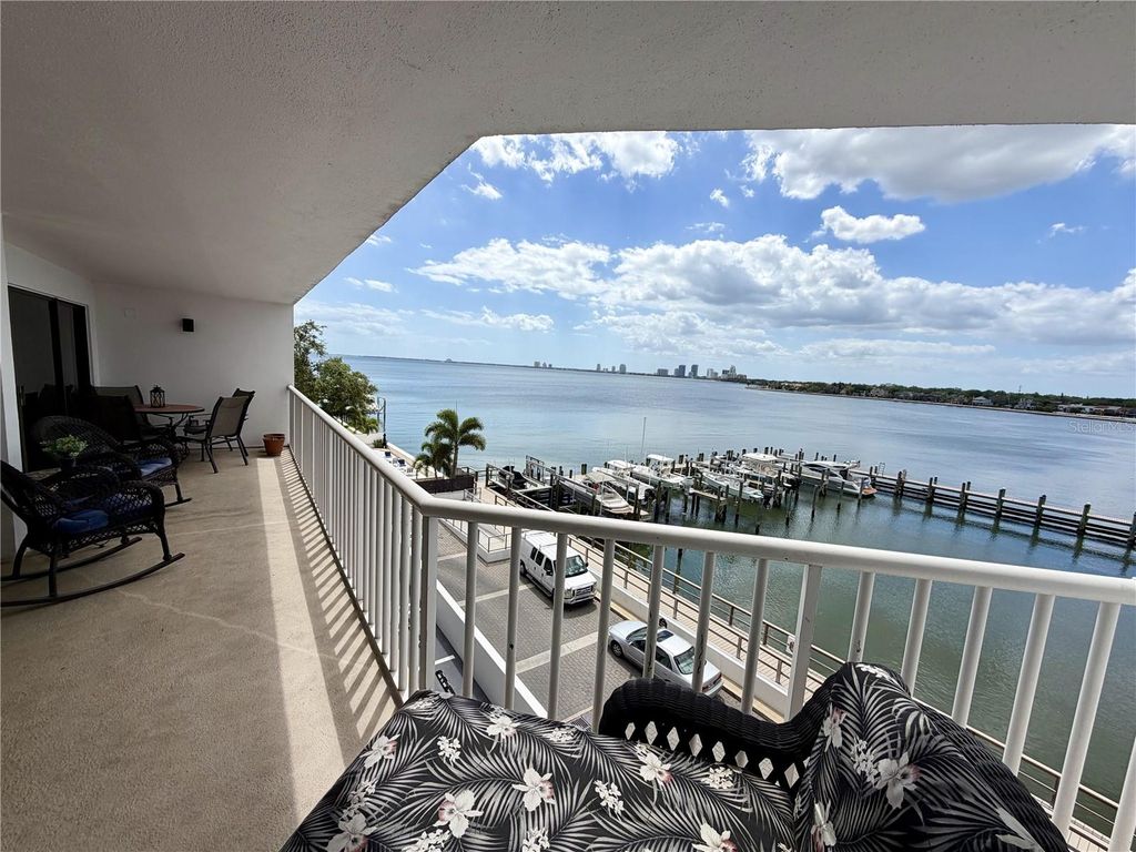 2 ADALIA AVENUE 405, Tampa, FL 33606