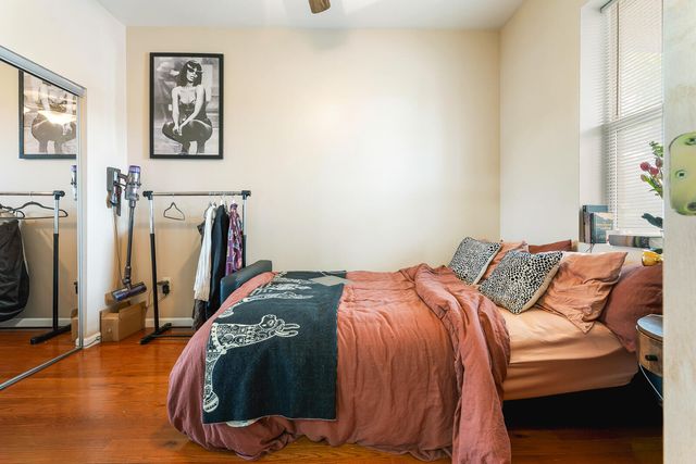 5040 Walsh Avenue, East Chicago, IN 46312