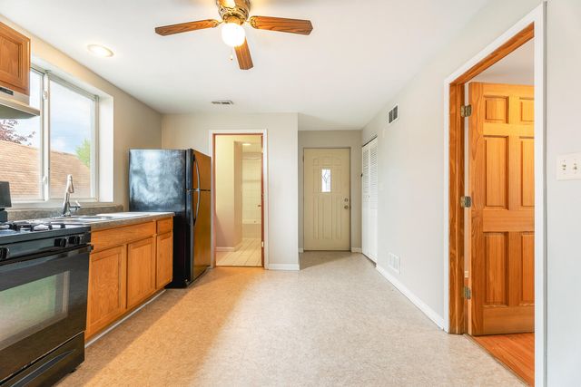 5040 Walsh Avenue, East Chicago, IN 46312