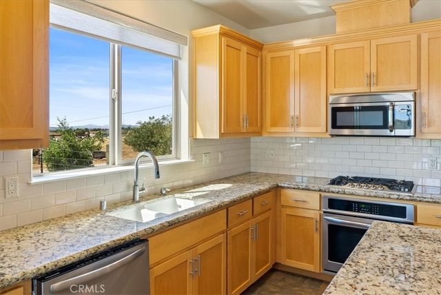 5880 Silverado Place, Paso Robles, CA 93446