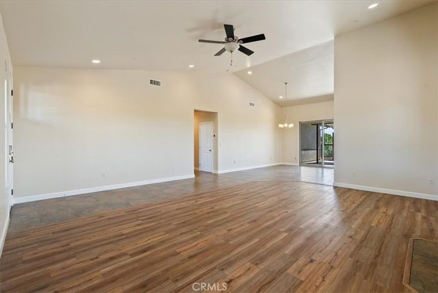 5880 Silverado Place, Paso Robles, CA 93446