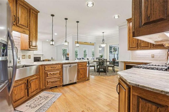 6150 Ivey Springs Chase, Cumming, GA 30040