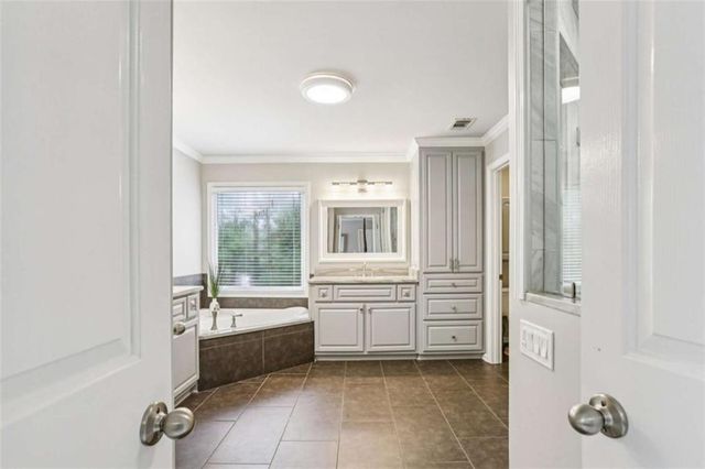 6150 Ivey Springs Chase, Cumming, GA 30040