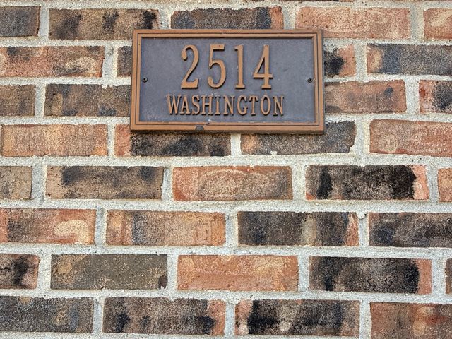 2514 W Washington Boulevard, Chicago, IL 60612