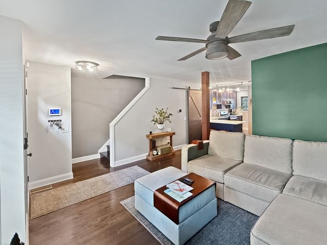 2514 W Washington Boulevard, Chicago, IL 60612