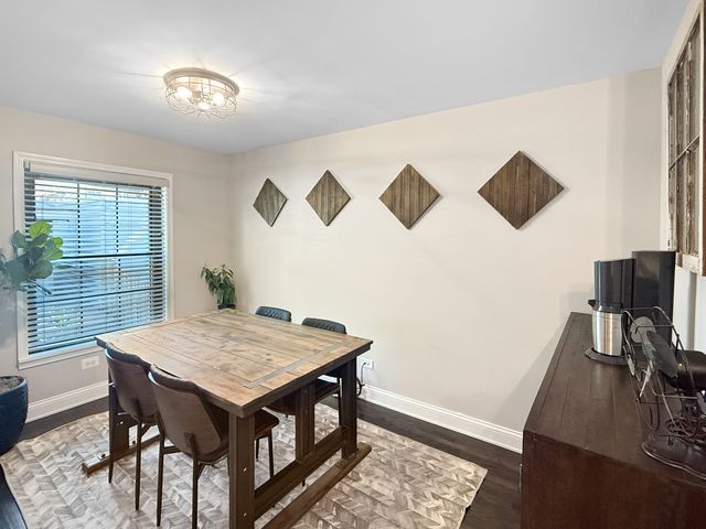 2514 W Washington Boulevard, Chicago, IL 60612